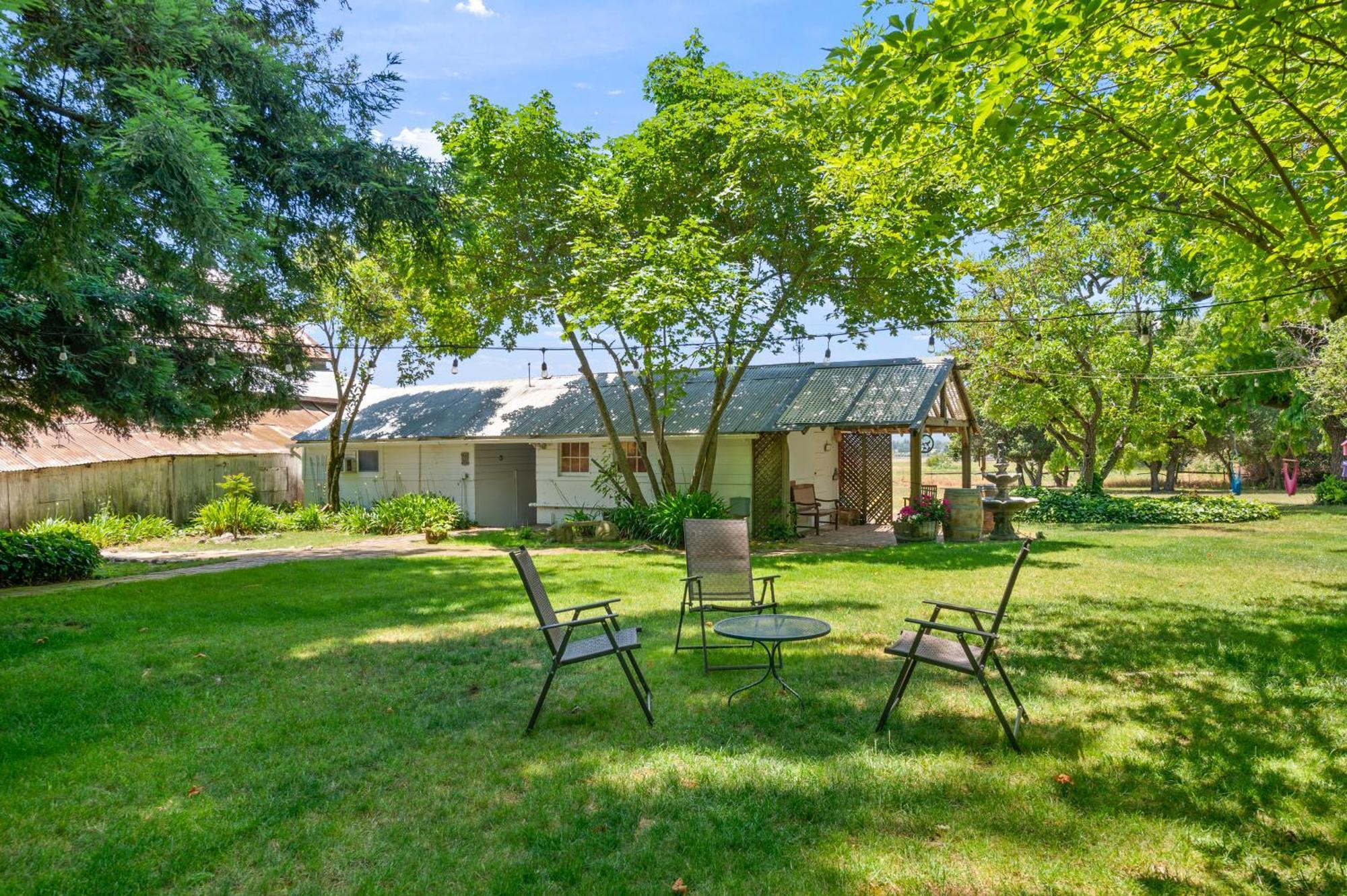 The Gables Wine Country Inn Санта-Роза Экстерьер фото